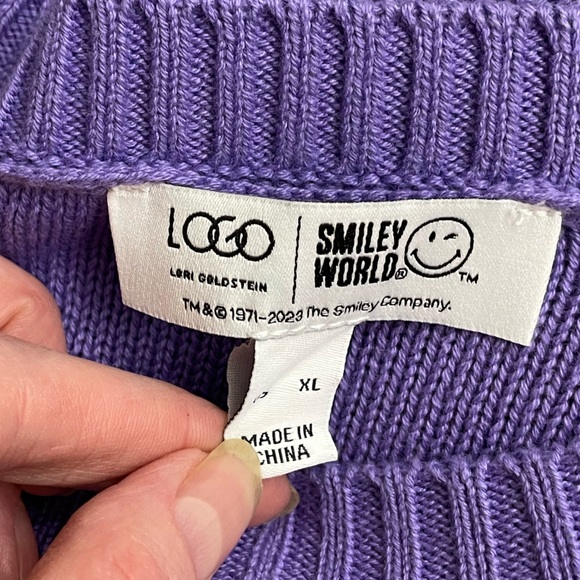 LOGO x Smiley World sweater NWOT - Picture 3 of 10